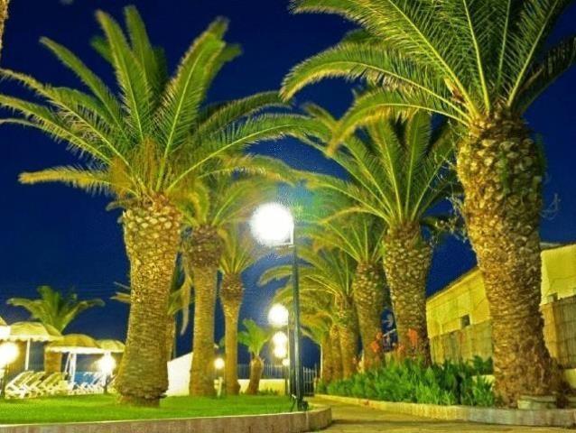 Golden Sands Hotel Άγιος Γεώργιος Εξωτερικό φωτογραφία