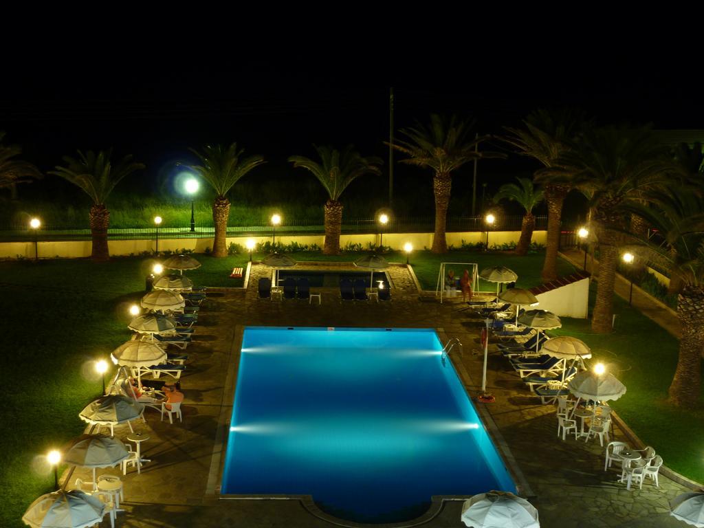 Golden Sands Hotel Άγιος Γεώργιος Εξωτερικό φωτογραφία